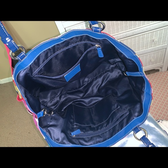 Coach Handbag - Picture 4 of 5